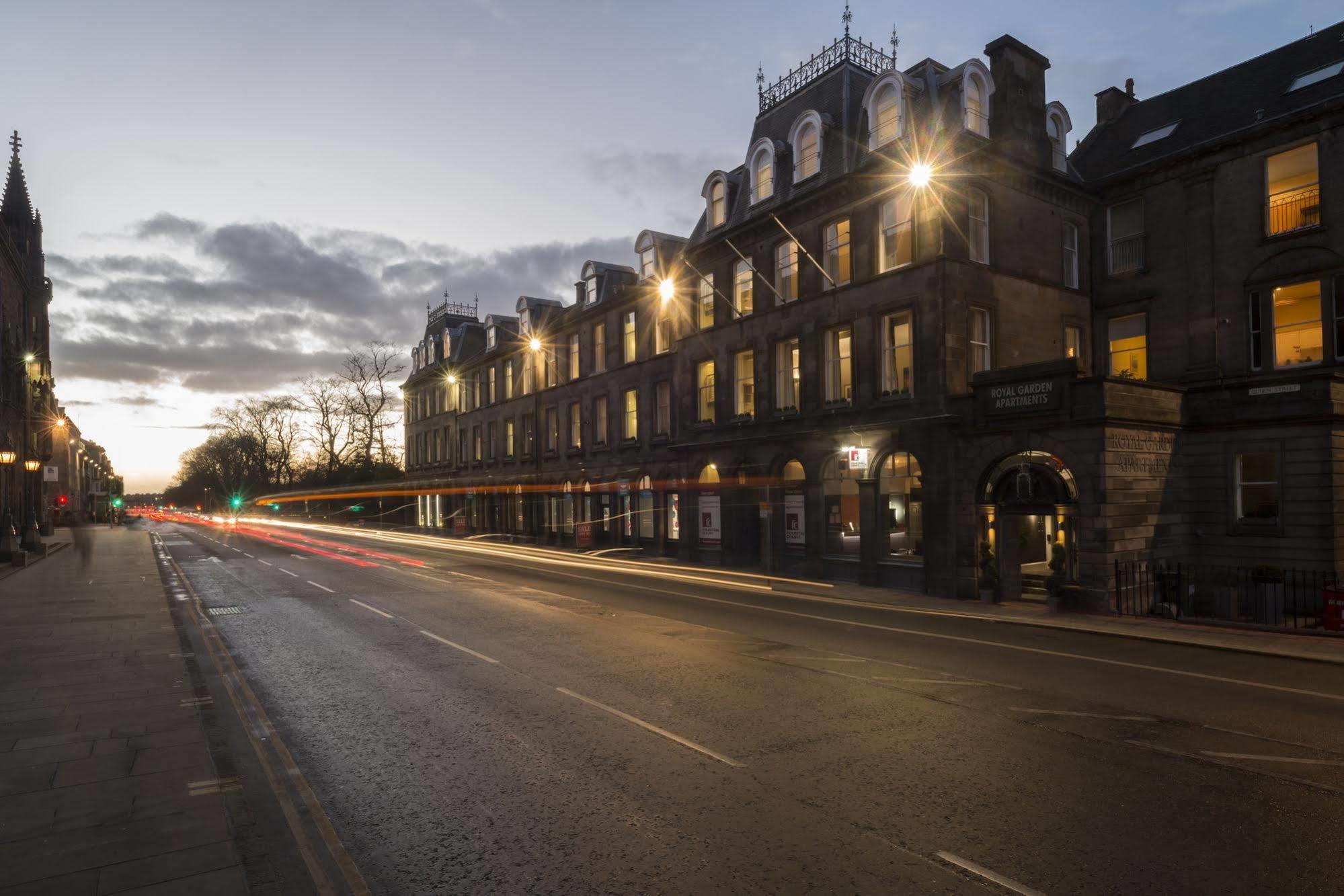 Fountain Court - Royal Garden Appart hôtel 4*